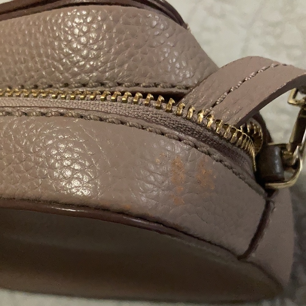 Kate Spade Camera Bag - Picture 4 of 4